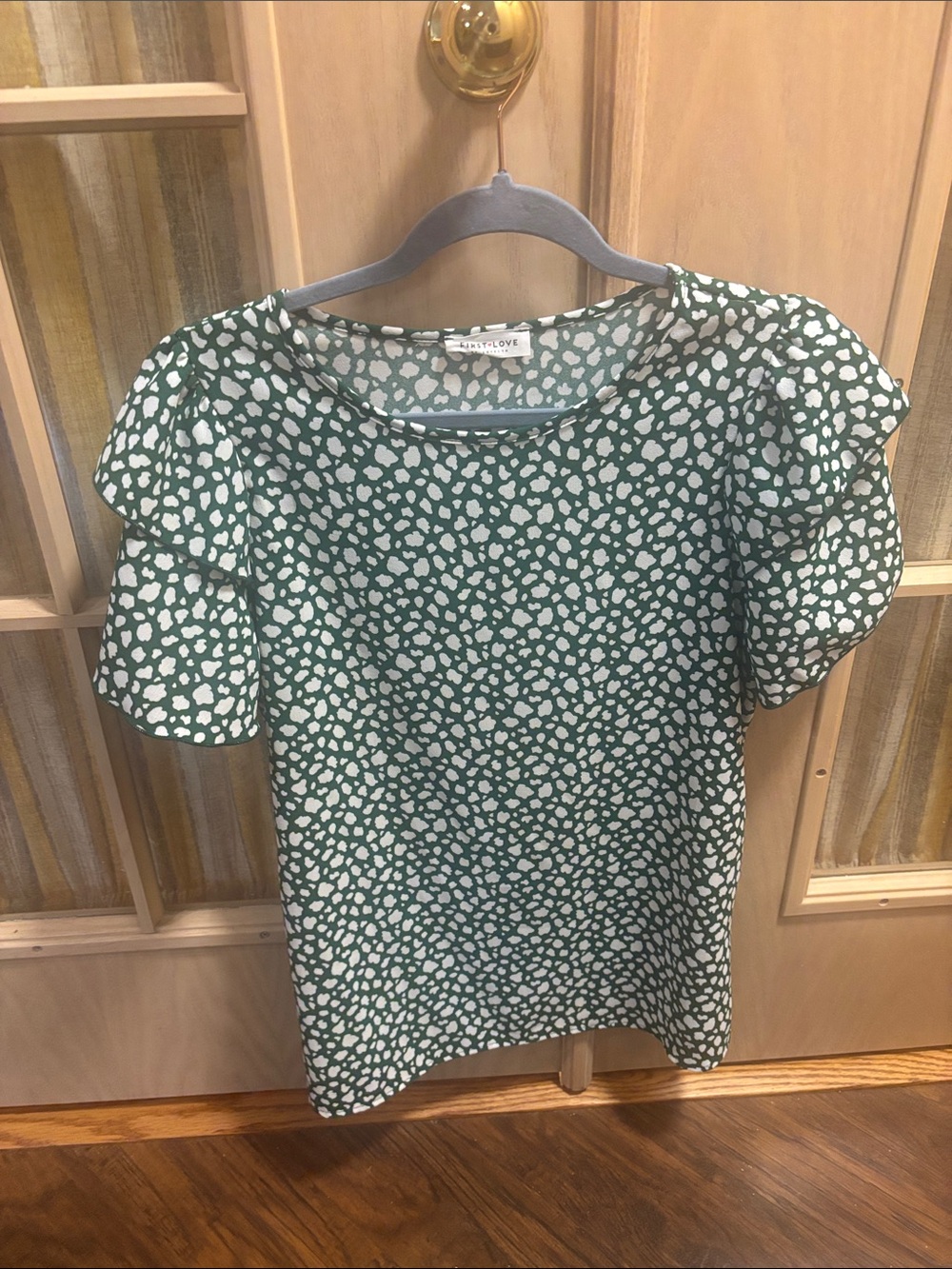 First Love Green and White Printed Flutter Sleeve Blouse-Size Small